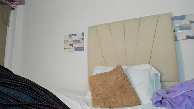 Sophia Ebony online show from 05-26-26, 12:45