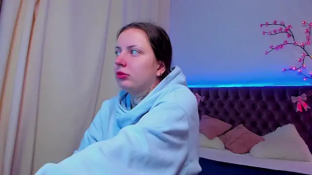 LilaVame online show from 11-30-25, 01:37