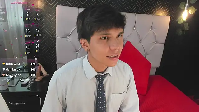 Thiago Kozak online show from 11-11-25, 02:06