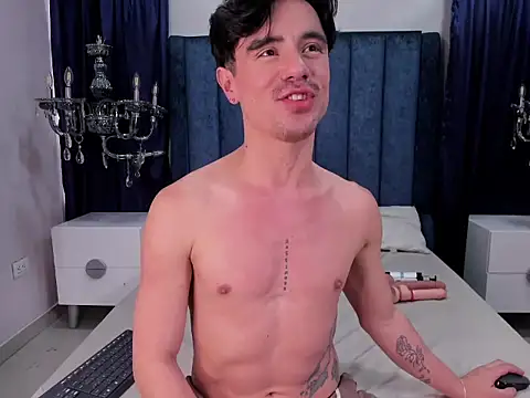 BryCams3 online show from 10-22-25, 05:34