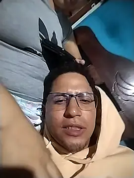 Snapshot of Javiertino chatting on 04-06-26, 04:21 Javiertino online show from 04-06-26, 04:21