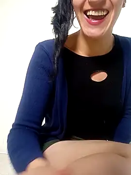 Oriana111 online show from 11-17-25, 11:21