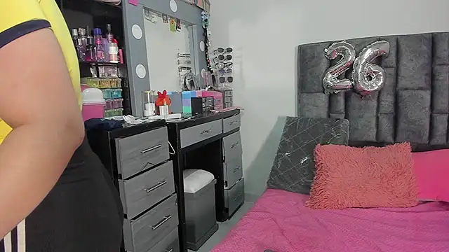 Esmeraldaa- online show from 03-19-26, 04:38