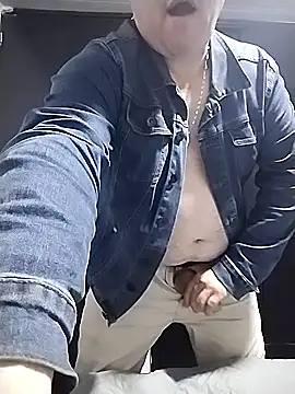 BigCristh79 online show from 03-06-26, 09:00