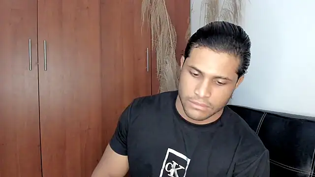 Snapshot of Evansdark1 chatting on 11-27-25, 10:23 Evansdark1 online show from 11-27-25, 10:23