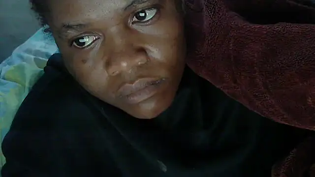 sexythae32 online show from 09-10-25, 02:44