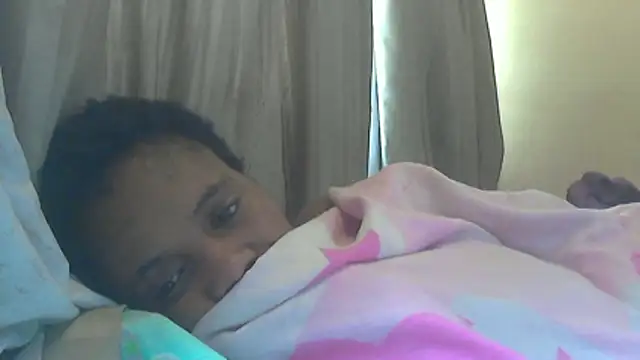 Snapshot of sexythae32 chatting on 01-11-26, 10:31 sexythae32 online show from 01-11-26, 10:31