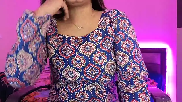 BABY RANI  online show from 02-14-26, 05:59