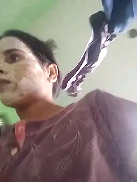 Snapshot of JHILMIL chatting on 10-31-25, 04:35 JHILMIL online show from 10-31-25, 04:35