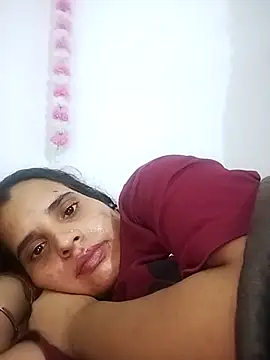 Snapshot of JHILMIL chatting on 11-07-25, 04:51 JHILMIL online show from 11-07-25, 04:51