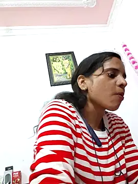Snapshot of JHILMIL chatting on 11-15-25, 04:25 JHILMIL online show from 11-15-25, 04:25