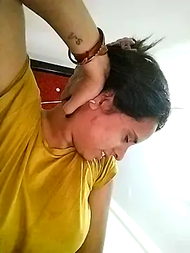 Snapshot of JHILMIL chatting on 04-07-26, 04:35 JHILMIL online show from 04-07-26, 04:35