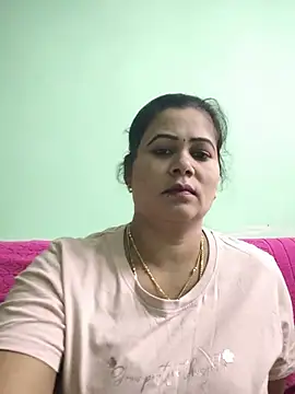 Snapshot of tamilaruvi chatting on 05-26-26, 06:31 tamilaruvi online show from 05-26-26, 06:31