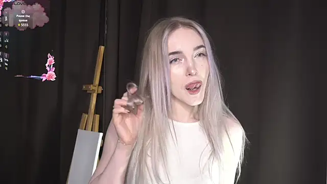 MaeEversley online show from 09-10-25, 07:08