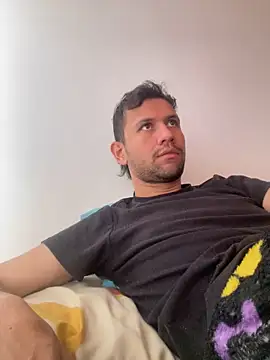 Michaell Spinelly online show from 11-30-25, 02:54