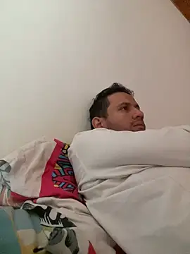 Michaell Spinelly online show from 04-10-26, 03:28