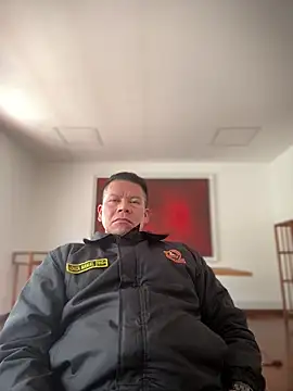 Manu0586 online show from 09-19-25, 03:34