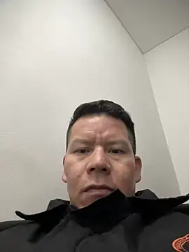 Manu0586 online show from 10-16-25, 07:20