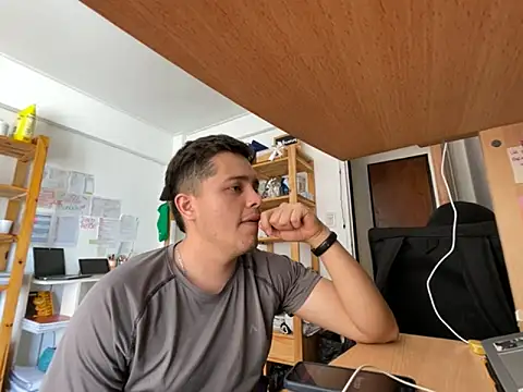 Haustin202 online show from 10-03-25, 06:27