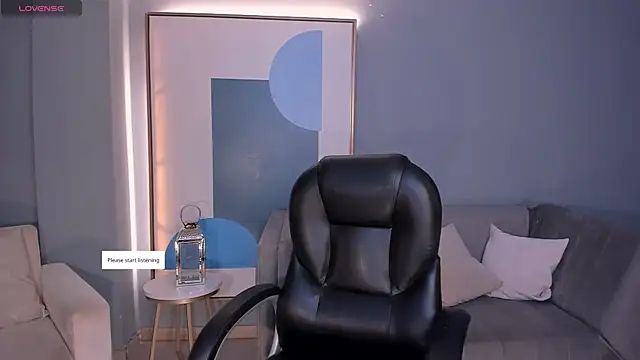 Snapshot of SarahYates chatting on 04-29-26, 04:16 SarahYates online show from 04-29-26, 04:16