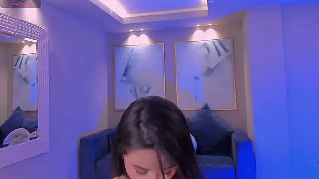 IsabellaMoreau online show from 09-16-25, 07:59