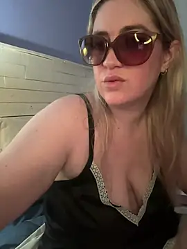 Granlady7 online show from 03-28-26, 05:18