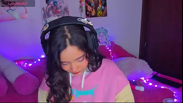 Maki sins online show from 09-19-25, 05:42