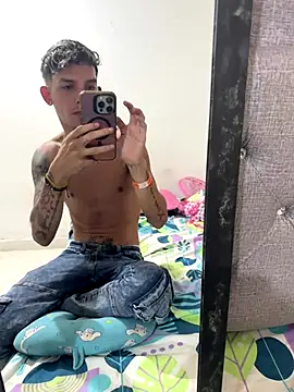 Boys bad23 online show from 10-12-25, 02:49