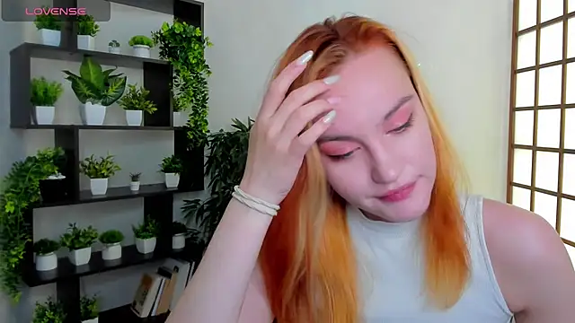 Ida FaneStain online show from 10-18-25, 02:25