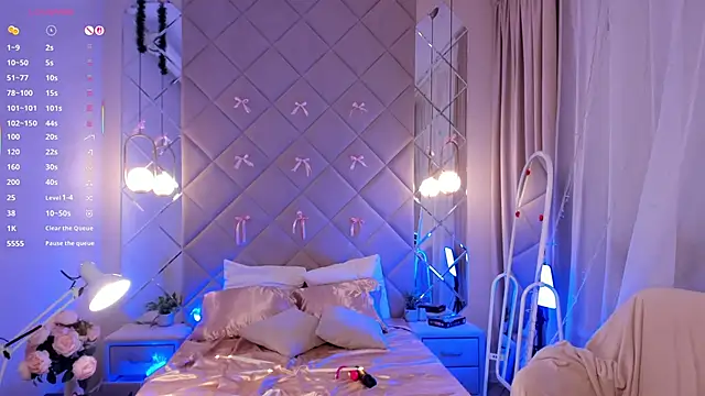 Nelly Kimm online show from 03-14-26, 01:12