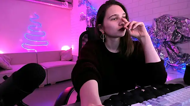 TessaMill online show from 01-31-26, 07:11