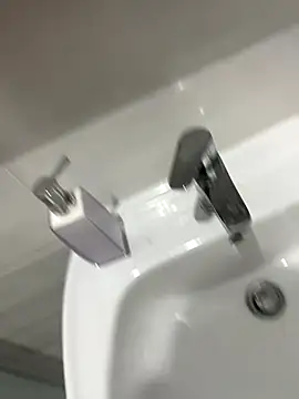 Snapshot of geraldoo007 chatting on 12-17-25, 01:33 geraldoo007 online show from 12-17-25, 01:33