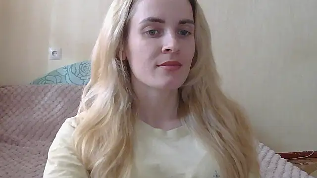 Snapshot of JayeTyler chatting on 04-07-26, 05:52 JayeTyler online show from 04-07-26, 05:52