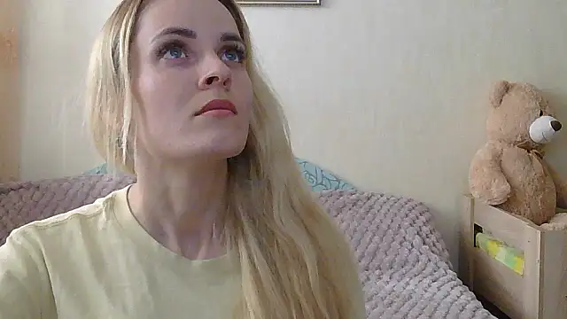 Snapshot of JayeTyler chatting on 04-30-26, 05:25 JayeTyler online show from 04-30-26, 05:25