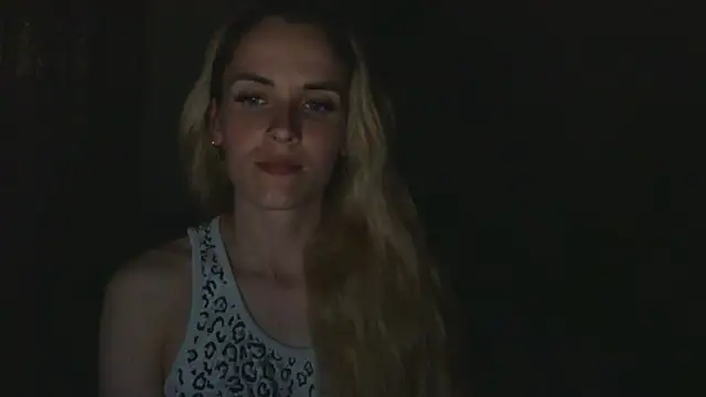 Snapshot of JayeTyler chatting on 05-04-26, 07:43 JayeTyler online show from 05-04-26, 07:43