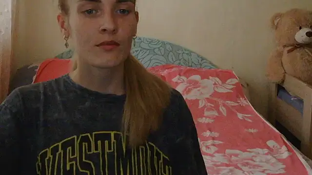 Snapshot of JayeTyler chatting on 07-01-26, 06:26 JayeTyler online show from 07-01-26, 06:26