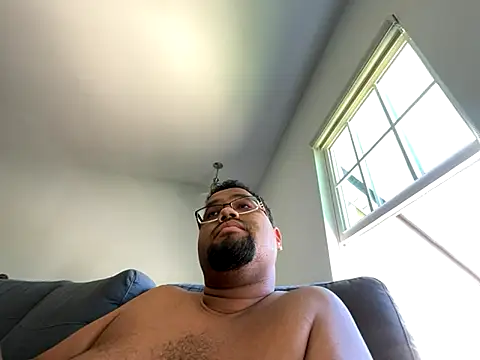 humble max10 online show from 10-10-25, 04:39