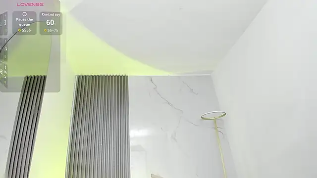 Snapshot of kiaratentation chatting on 09-08-25, 07:35 kiaratentation online show from 09-08-25, 07:35