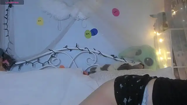 bunnyislewd online show from 03-04-26, 04:07