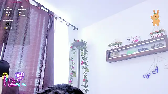 miaroberts69 online show from 04-18-26, 09:48