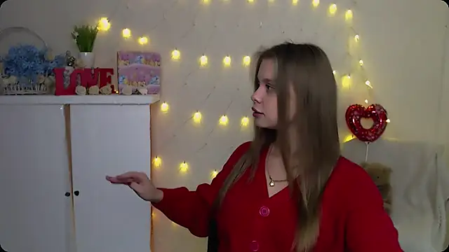 OceanicDawn online show from 10-05-25, 08:23