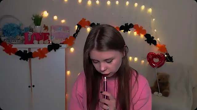 OceanicDawn online show from 10-25-25, 08:55