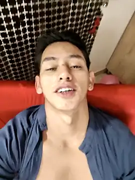 Snapshot of Hiroshi_Shen chatting on 10-11-25, 12:21 Hiroshi Shen online show from 10-11-25, 12:21