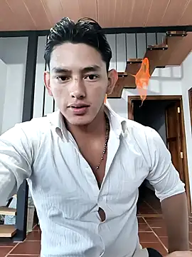 Snapshot of Hiroshi_Shen chatting on 11-09-25, 10:57 Hiroshi Shen online show from 11-09-25, 10:57