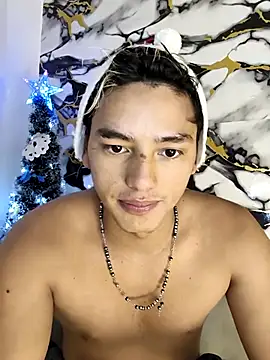 Snapshot of Hiroshi_Shen chatting on 12-21-25, 11:06 Hiroshi Shen online show from 12-21-25, 11:06