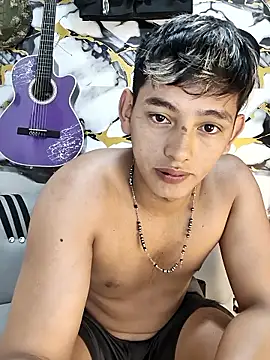 Snapshot of Hiroshi_Shen chatting on 01-08-26, 10:56 Hiroshi Shen online show from 01-08-26, 10:56