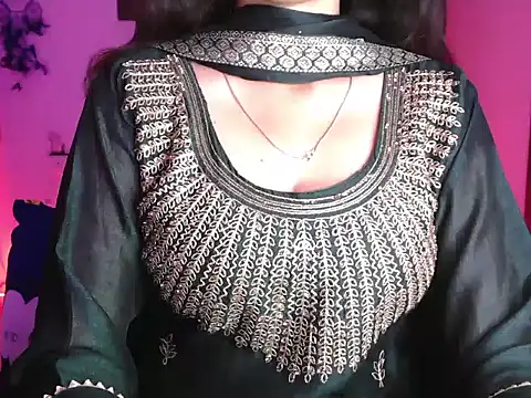 Snapshot of Samikshaa chatting on 11-03-25, 01:56 Samikshaa online show from 11-03-25, 01:56