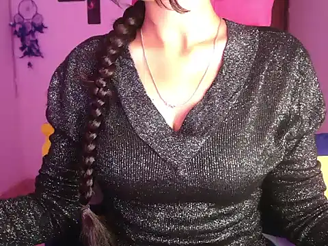 Snapshot of Samikshaa chatting on 11-18-25, 04:33 Samikshaa online show from 11-18-25, 04:33