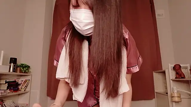 Snapshot of OSUSHI-CHAN chatting on 05-11-26, 05:32 OSUSHI-CHAN online show from 05-11-26, 05:32
