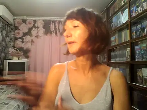 Snapshot of Pline1 chatting on 09-14-25, 08:41 Pline1 online show from 09-14-25, 08:41